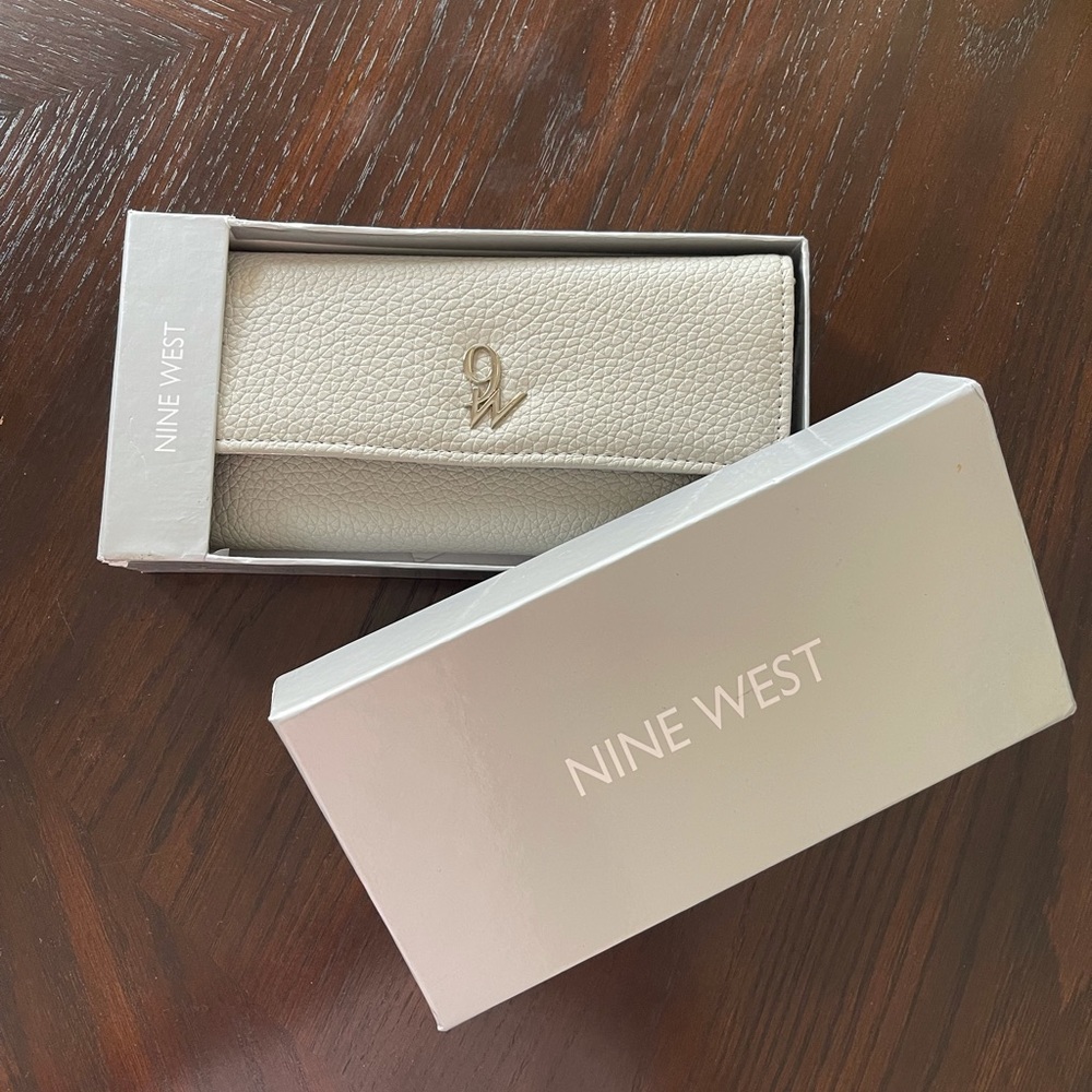 Nine West Wallet